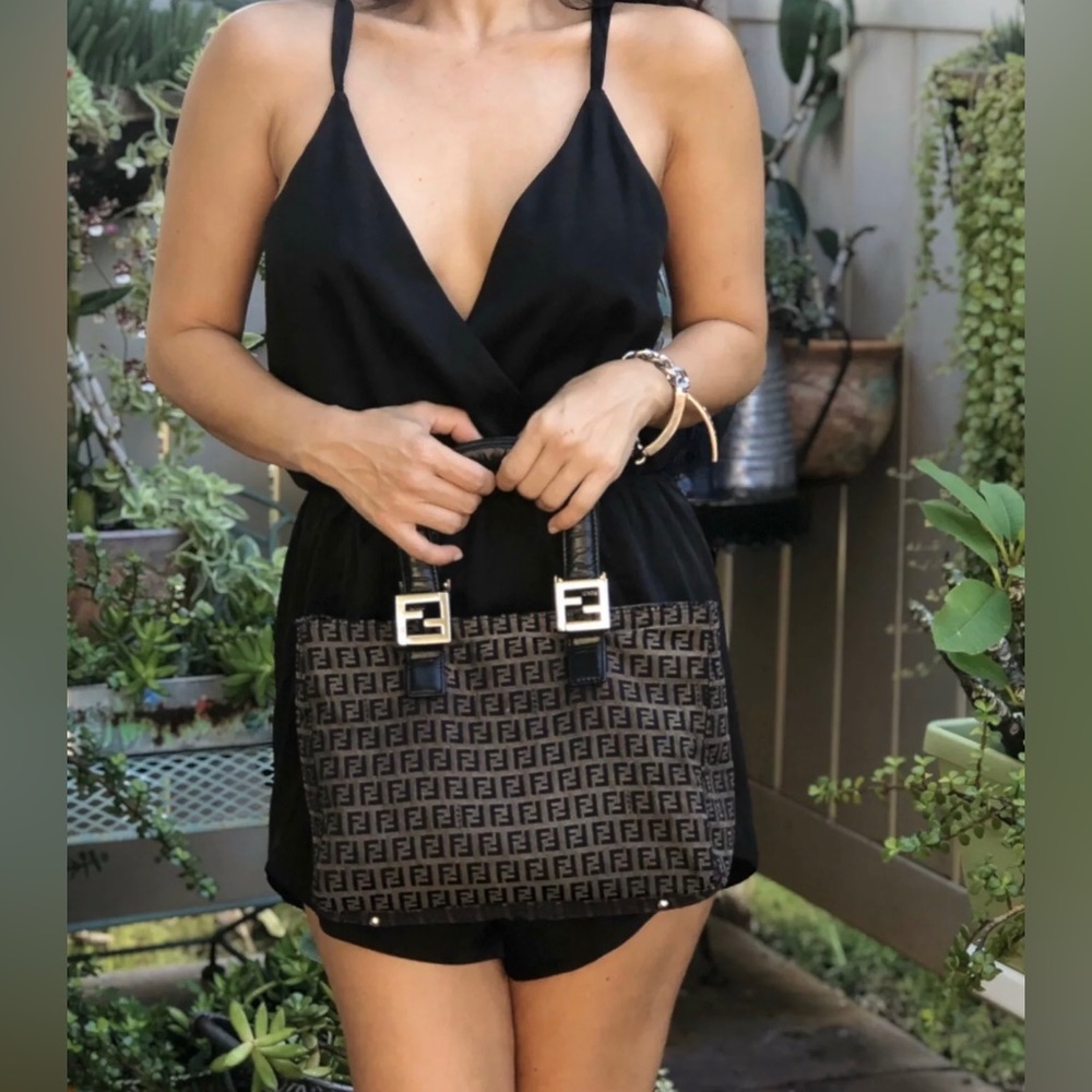 Authentic Fendi Monogram Medium Rare!